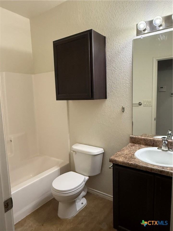 213 Anne Louise Dr #A - Photo 6 of 14