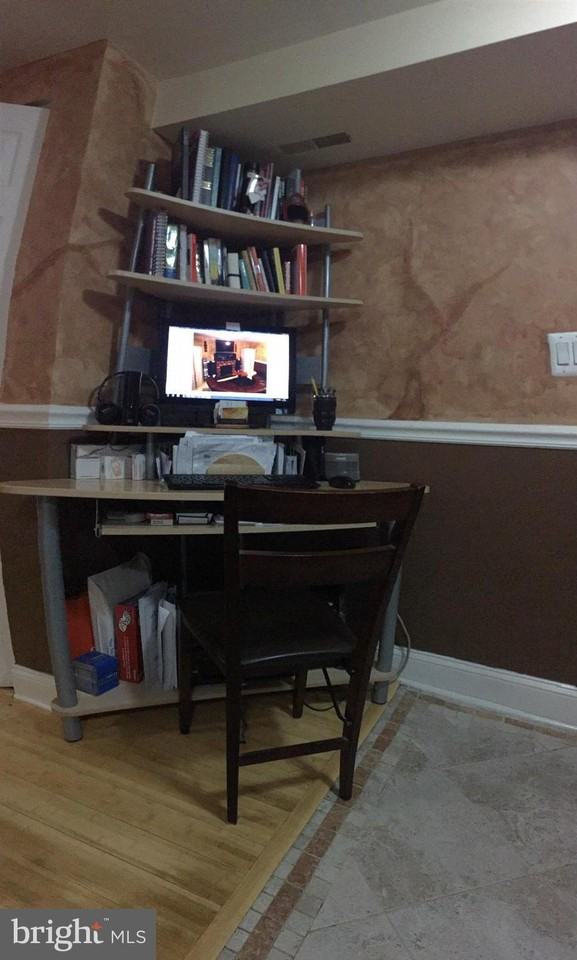 4732 Benning Rd Se #102 - Photo 4 of 8