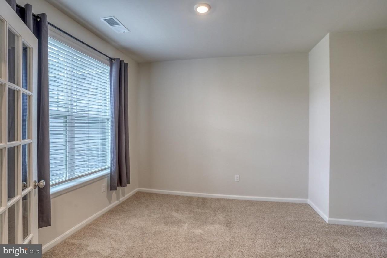 183 Clear Stream Dr - Photo 5 of 21