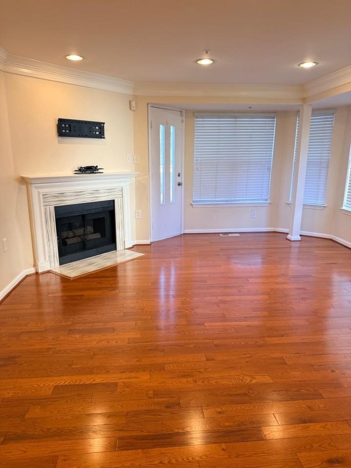 3408 Littleleaf Pl - Photo 3 of 5