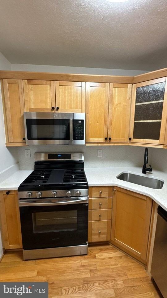 436 Westshire Dr - Photo 7 of 24