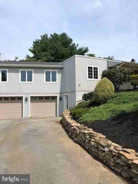 1900 Woodstock Rd - Photo 2 of 2