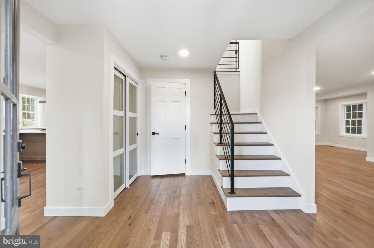 5121 Wissioming Rd - Photo 5 of 41