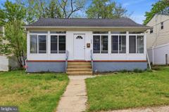 334 N Oakland Ave - Photo 1 of 1