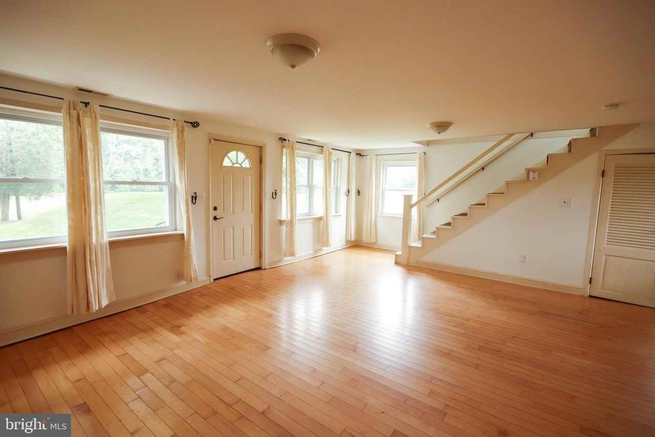 892 Deer Run Rd - Photo 5 of 29