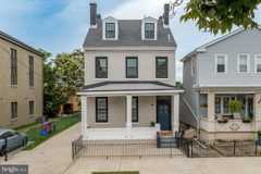 327 Wood St - Photo 1 of 1