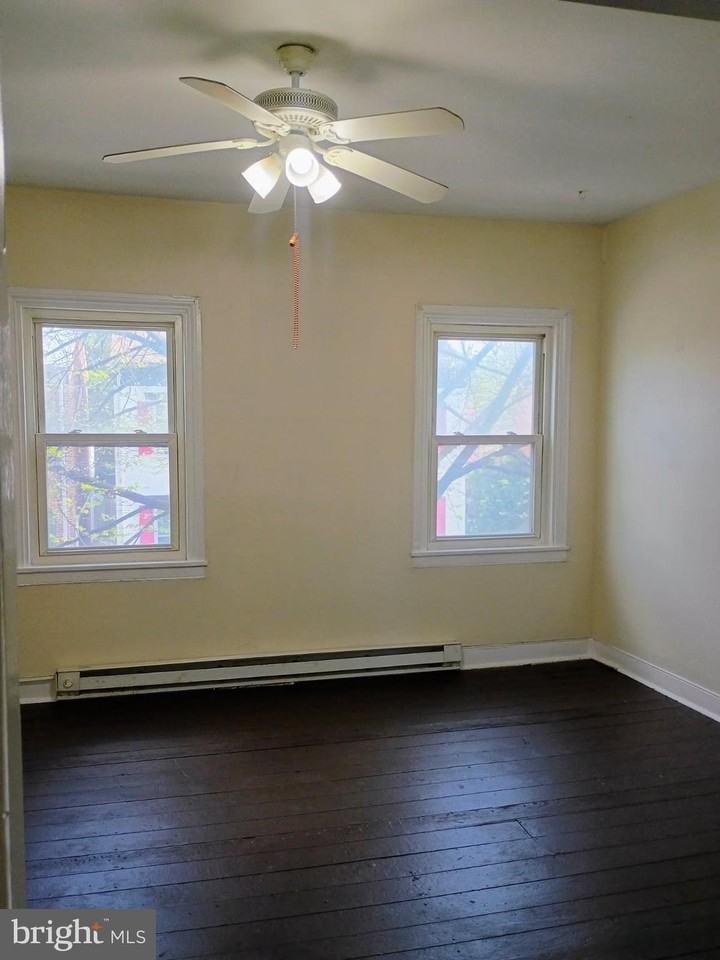 309 E Main St #2nd3rdFL - Photo 3 of 11