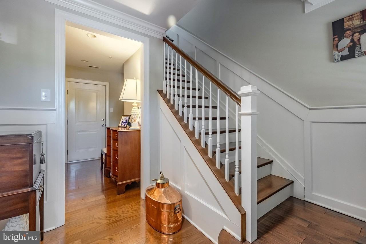 23 Central Ave - Photo 4 of 42