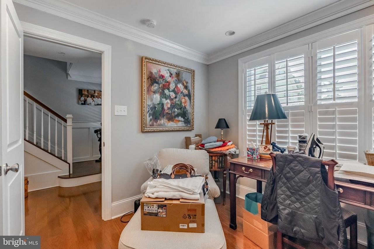 23 Central Ave - Photo 5 of 42