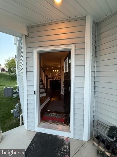 704 Peony Ln - Photo 4 of 40