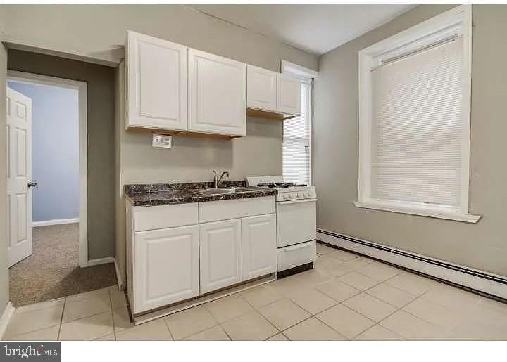 2002 E York St #1 - Photo 3 of 11