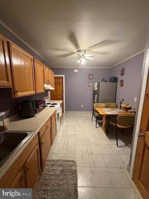 1422 Fanshawe St - Photo 2 of 12