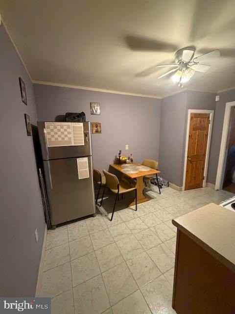 1422 Fanshawe St - Photo 3 of 12