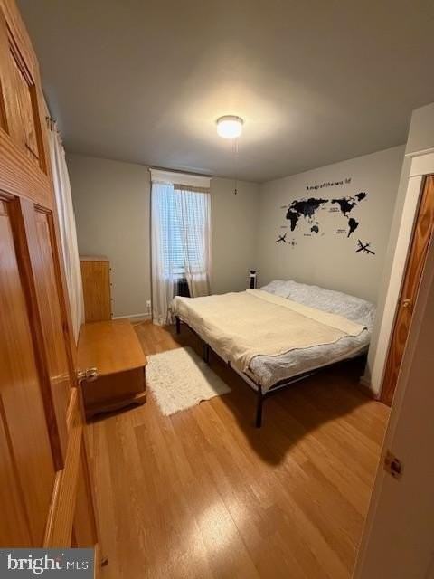 1422 Fanshawe St - Photo 5 of 12