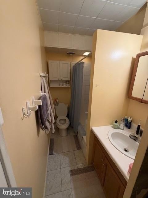 1422 Fanshawe St - Photo 6 of 12