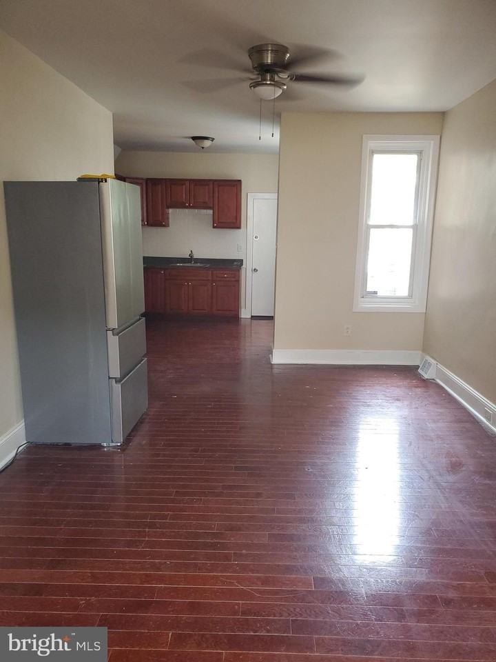 3050 Memphis St - Photo 2 of 20