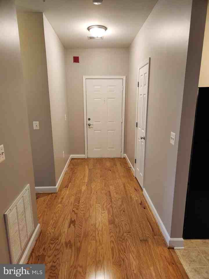 6185 Willow Pl #206 - Photo 5 of 12