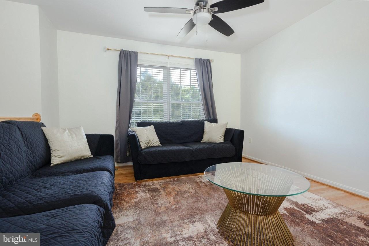 103 Mummert Cir - Photo 4 of 27