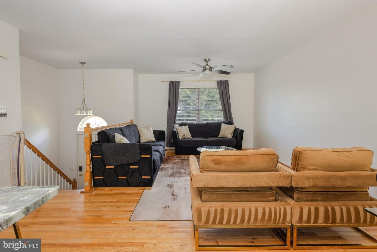 103 Mummert Cir - Photo 5 of 27