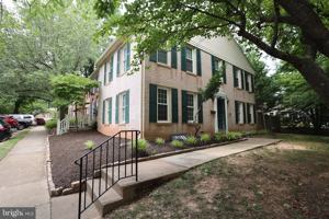 featured image of 2400 Ansdel Ct
