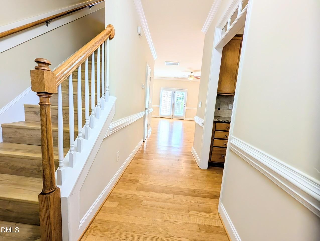 846 Myrtle Grove Ln - Photo 3 of 35
