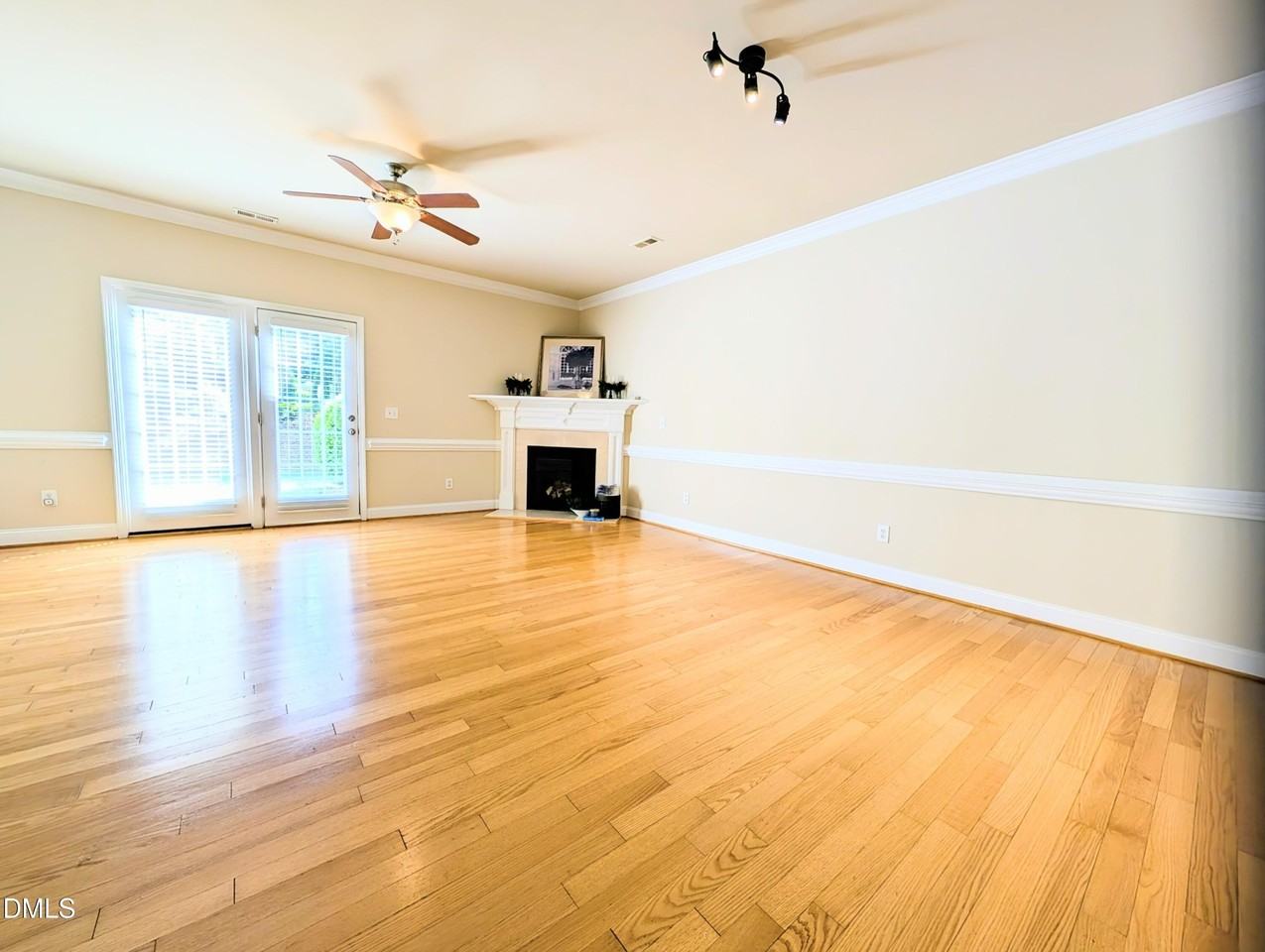 846 Myrtle Grove Ln - Photo 7 of 35