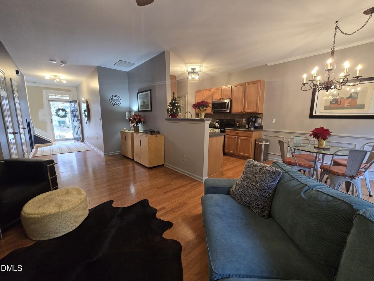 202 Storemont Way - Photo 7 of 26