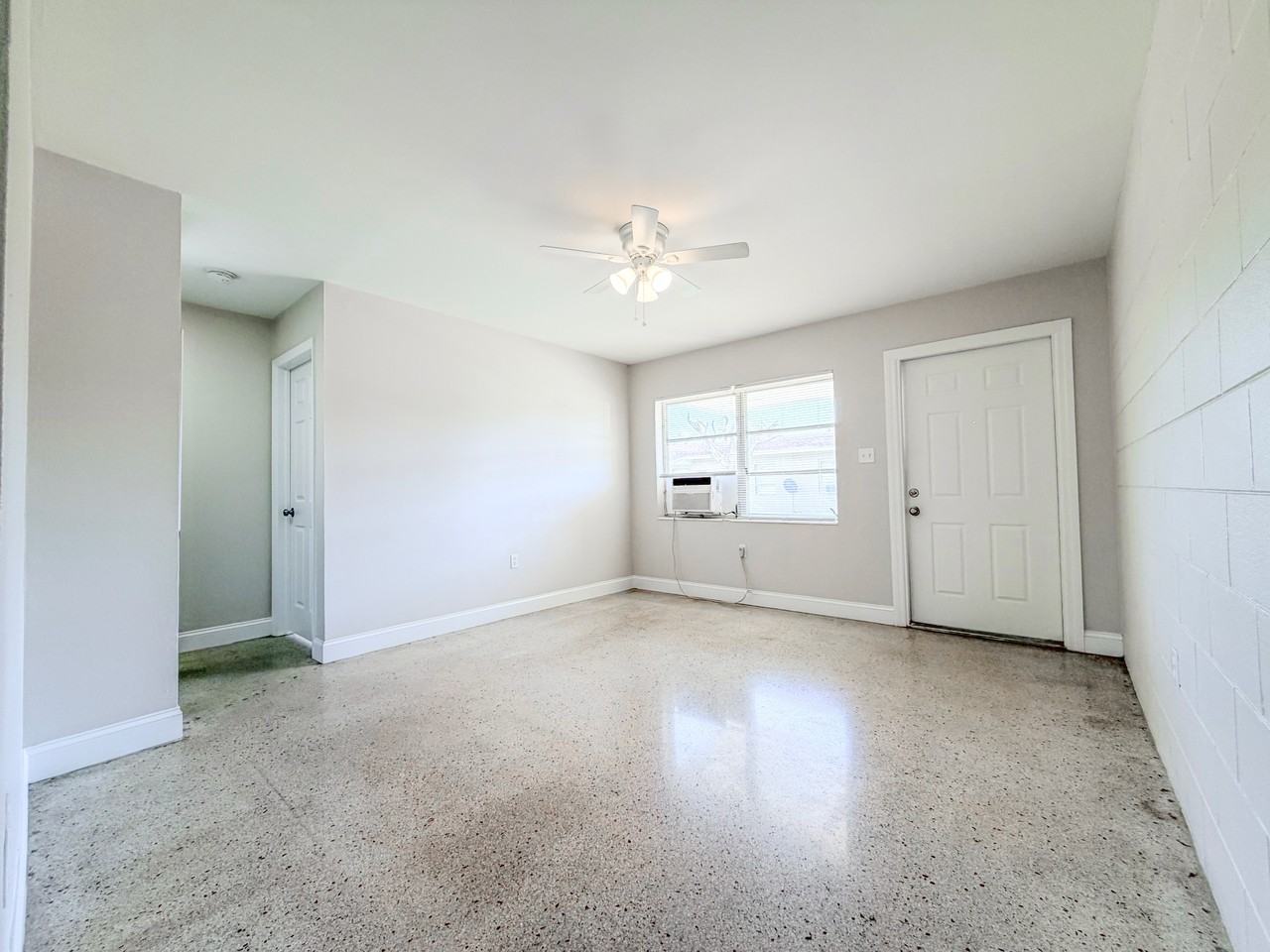 2506 Avenue FUnit B #2506B - Photo 2 of 24