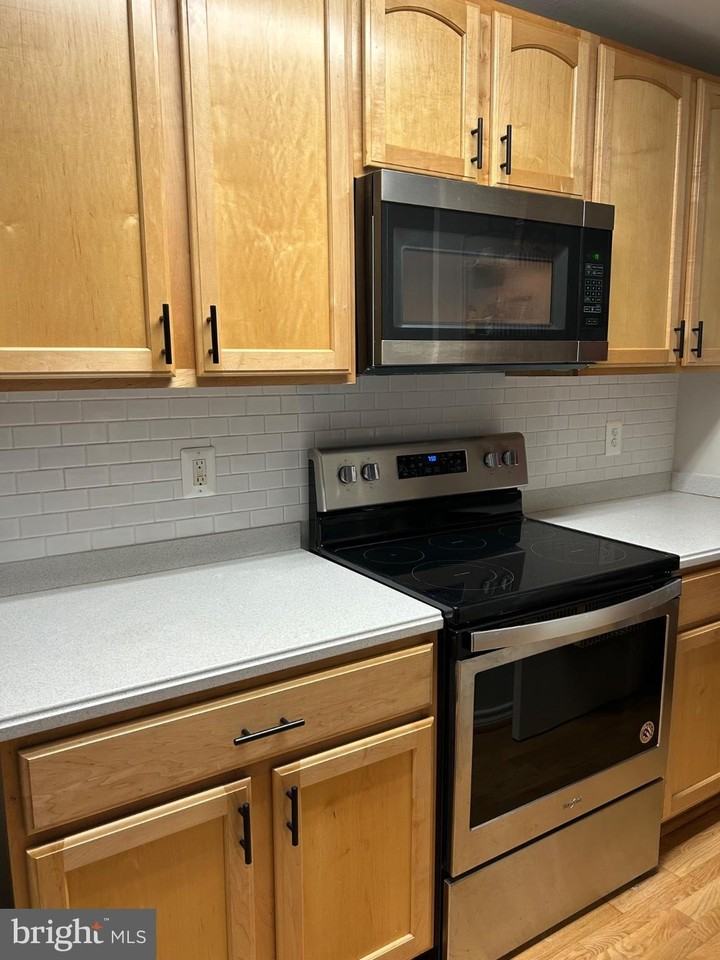 12158 Penderview Ter #1137 - Photo 4 of 6