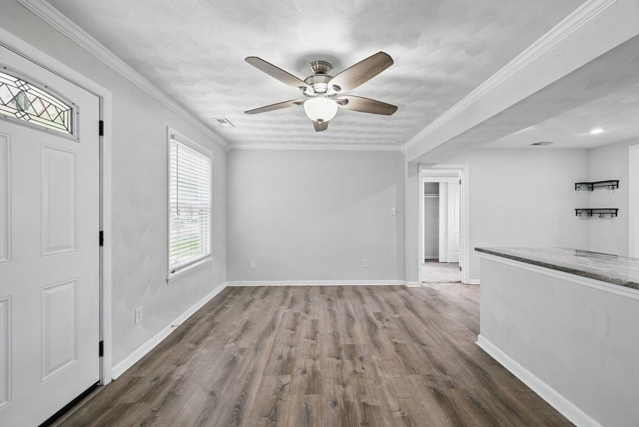 3521 Brest Ave #1 - Photo 5 of 26