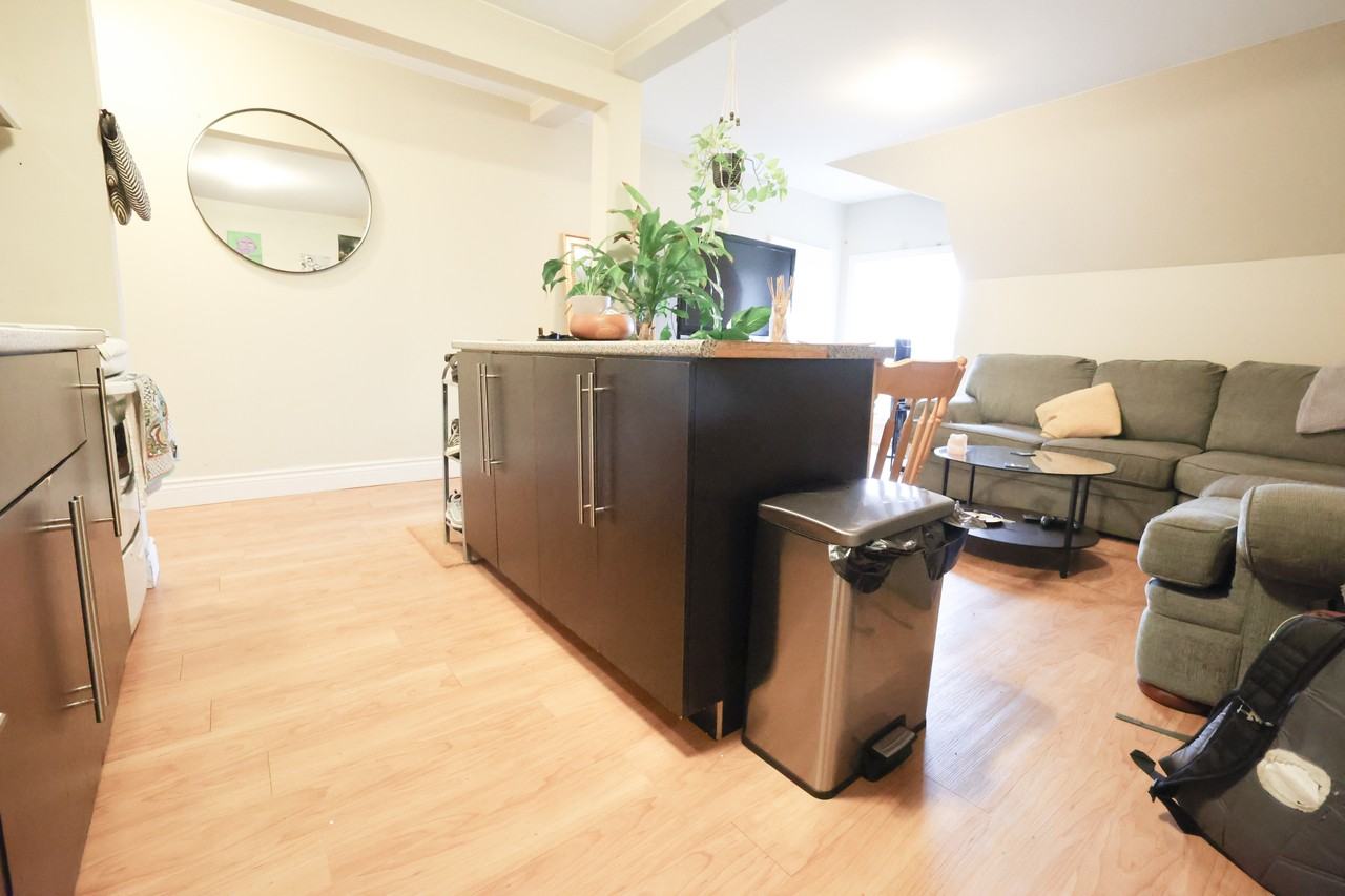 164 Arthur Street #6 - Photo 5 of 11