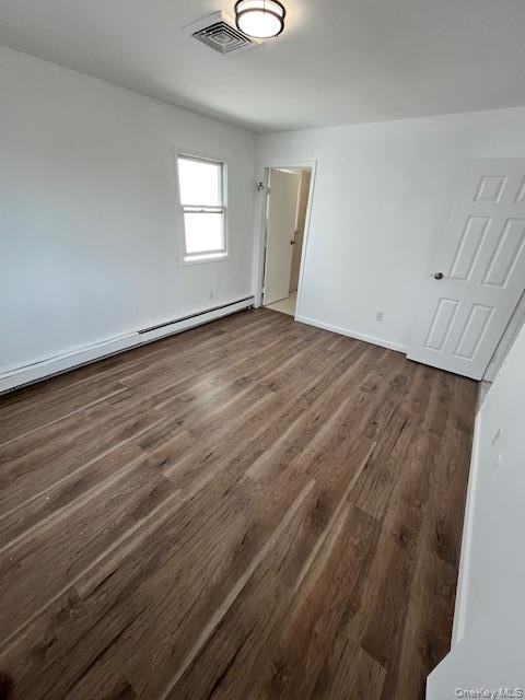 94 Roger Ave - Photo 2 of 35