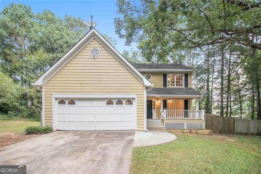1560 Red Briar Way