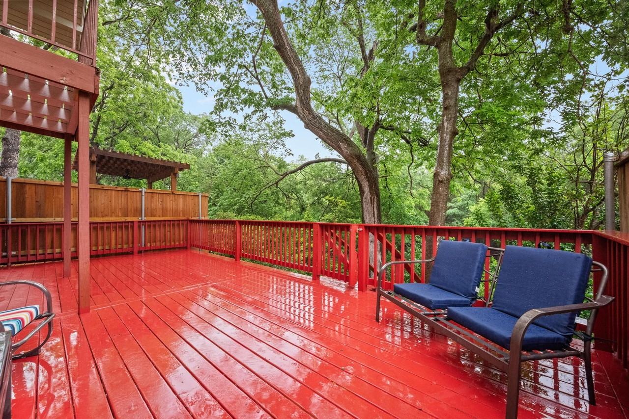 1417 Earlshire Pl #1 - Photo 3 of 10