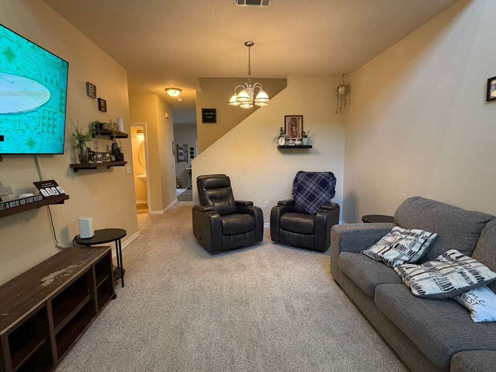 1529 Bentley Cir #1 - Photo 4 of 19