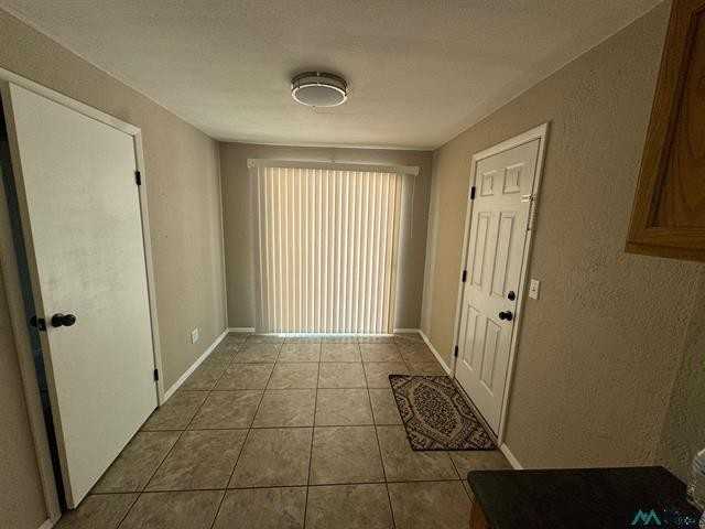 2106 W Bullock Ave - Photo 6 of 14