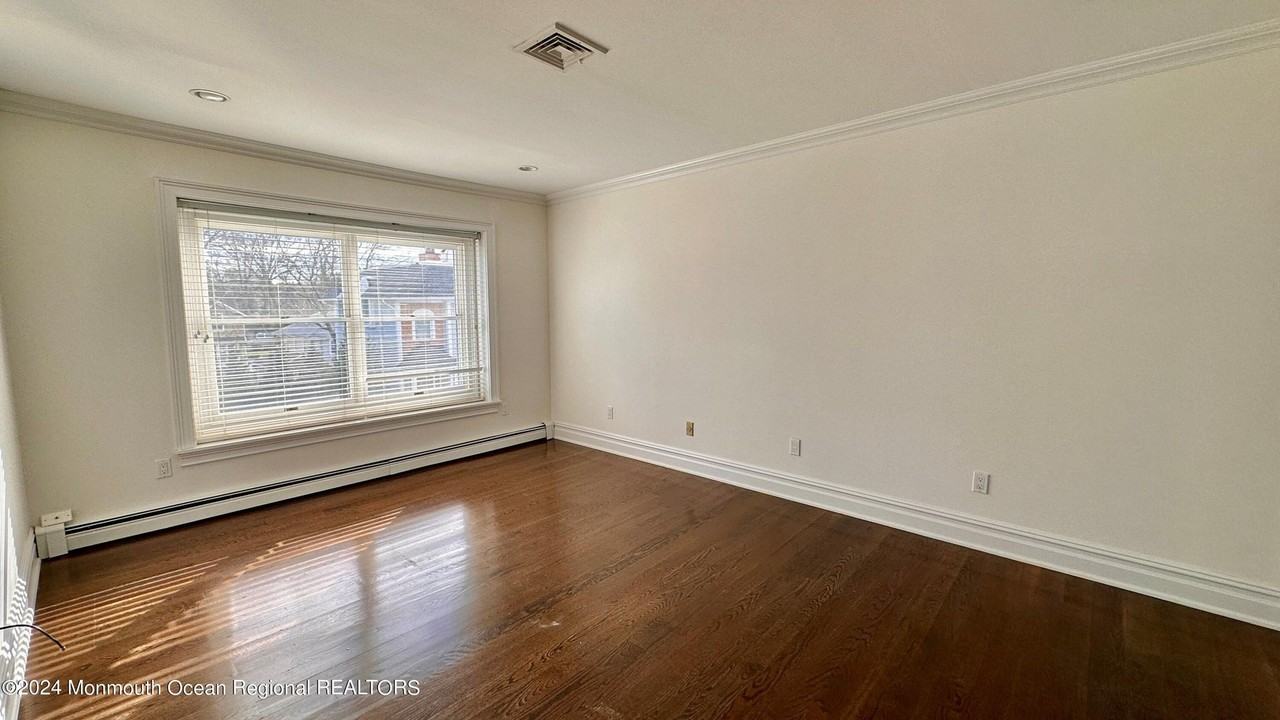 65 E River Rd - Photo 5 of 6