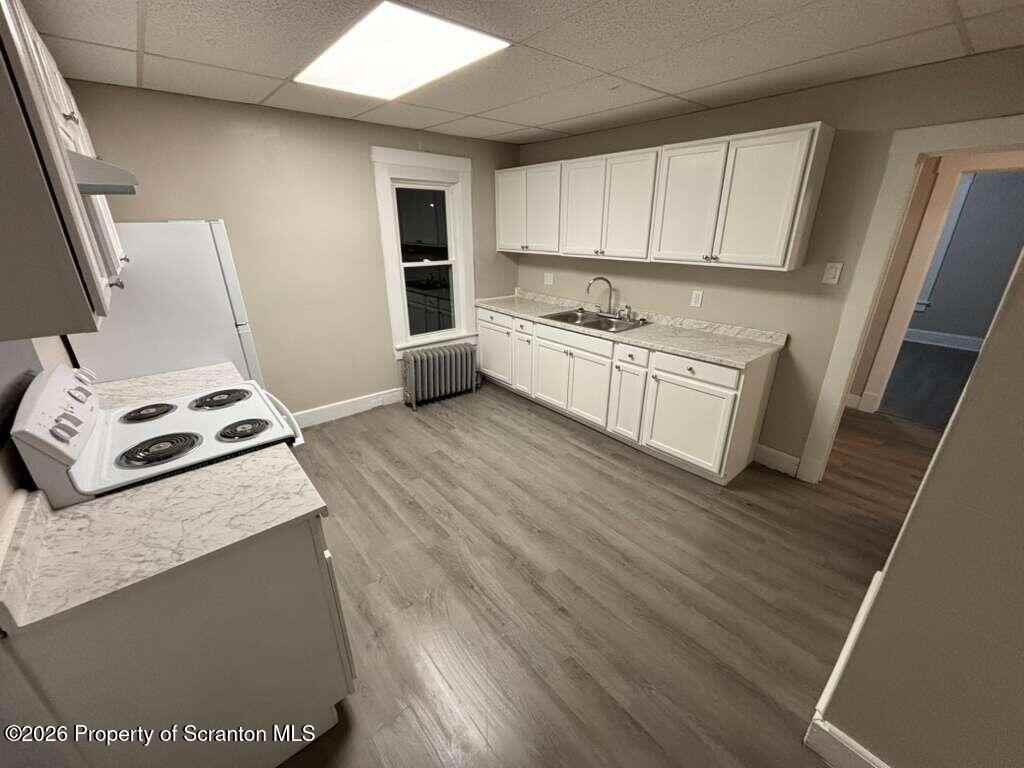 214 S Sumner Ave - Photo 7 of 19