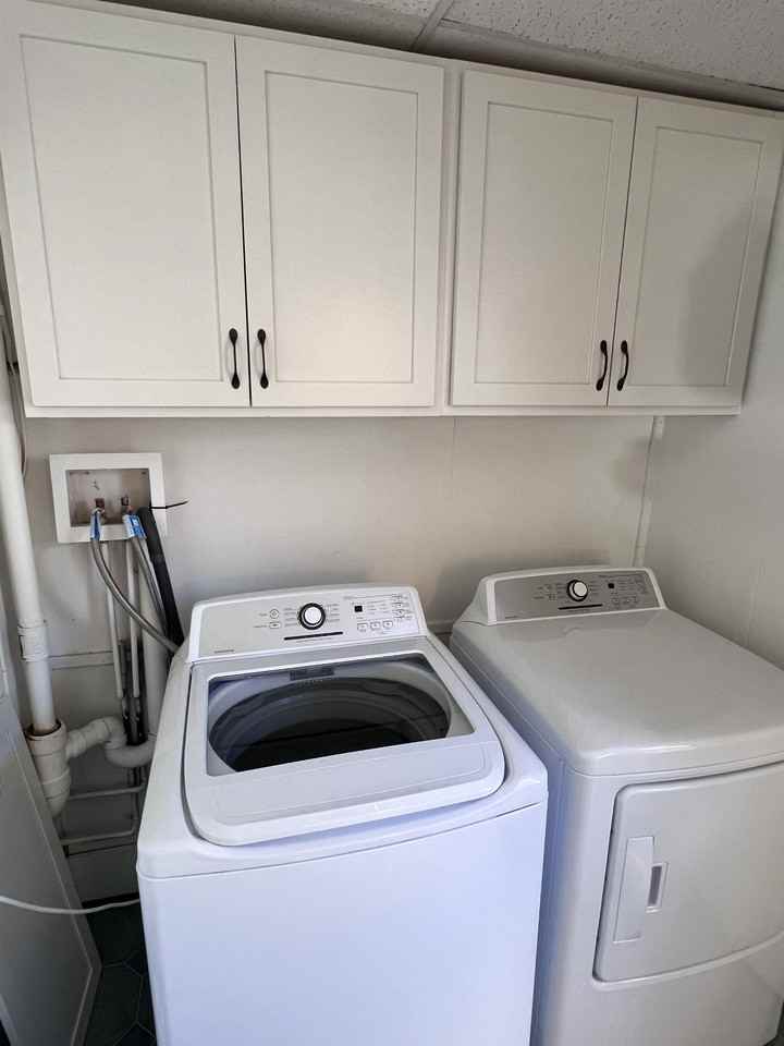 221 Warren Ave Apt 1 #1 - Photo 2 of 18