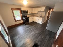 featured image of 215 Upland Ave #3