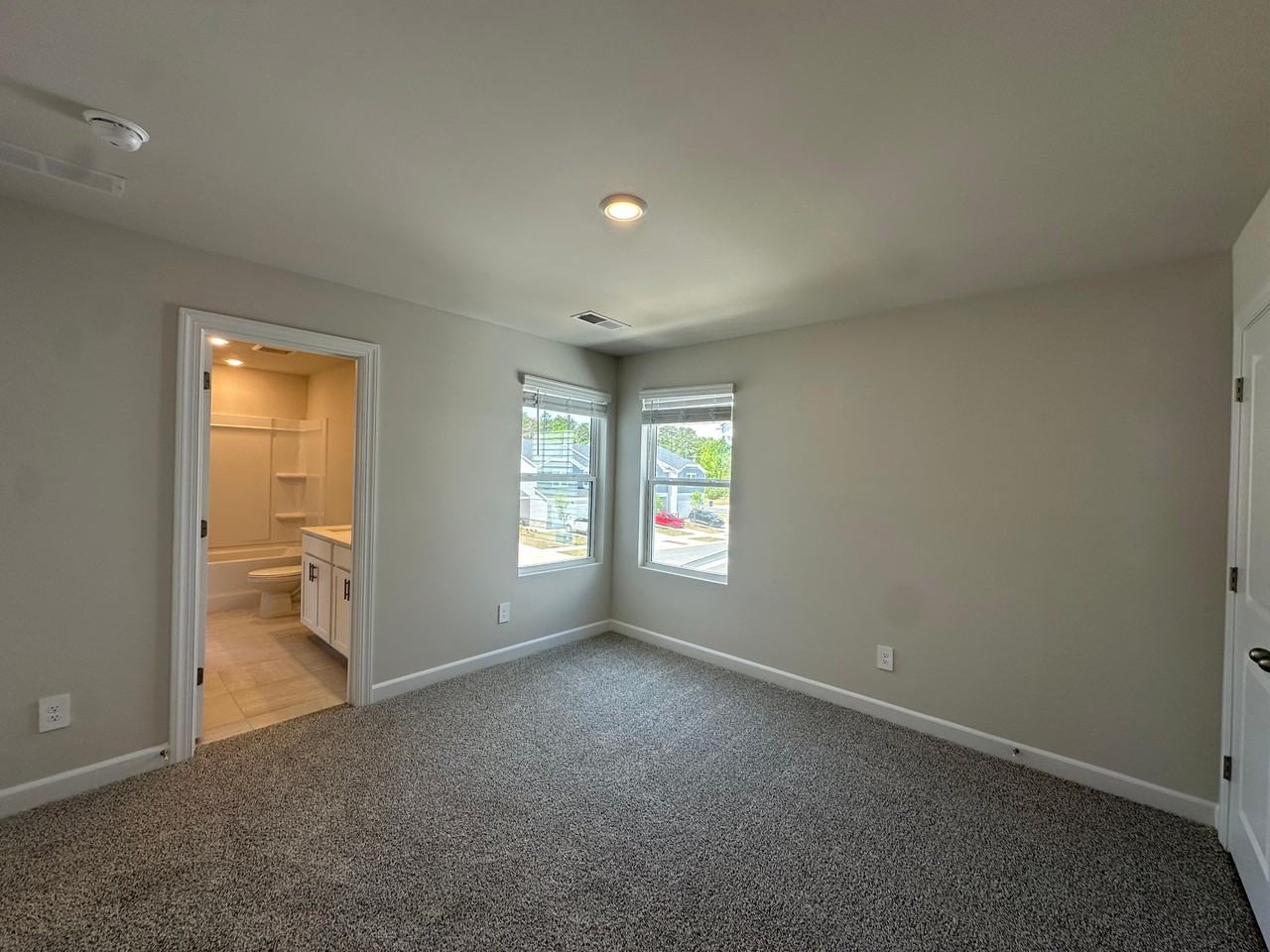 5030 Kellaher Pl #1 - Photo 7 of 10