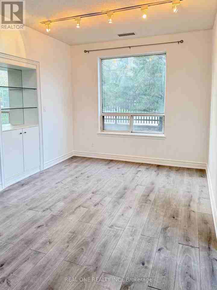 35 Empress Avenue #102 - Photo 4 of 24