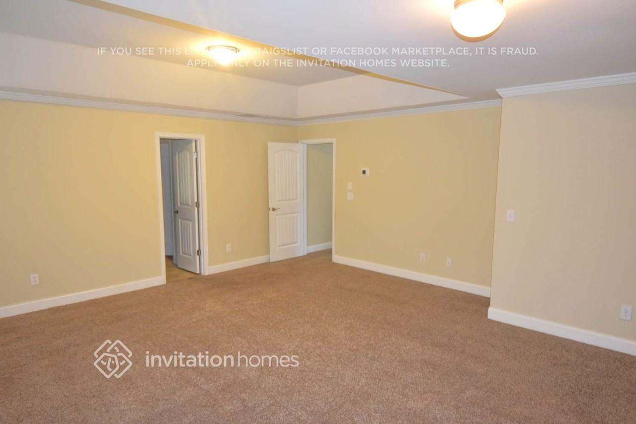 165 Shoal Park Dr - Photo 7 of 10