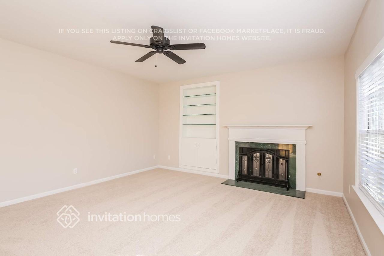 3142 Brookeview Ln Nw - Photo 3 of 16