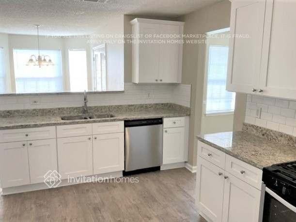 6931 Silver Grass Ct - Photo 6 of 18