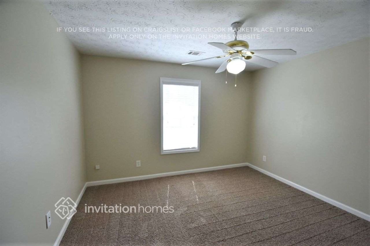 2868 Loral Pines Dr - Photo 7 of 11