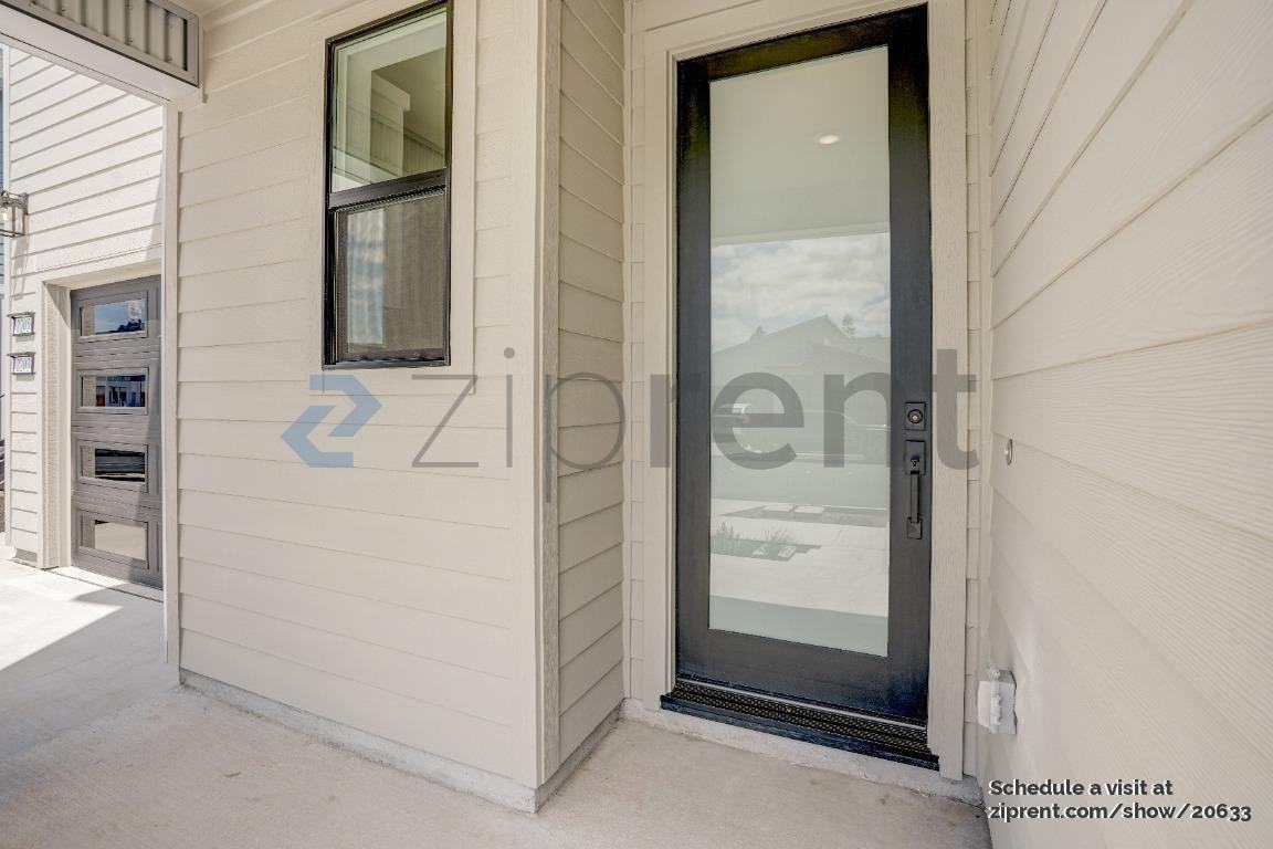 2203 Versaro Dr - Photo 4 of 25