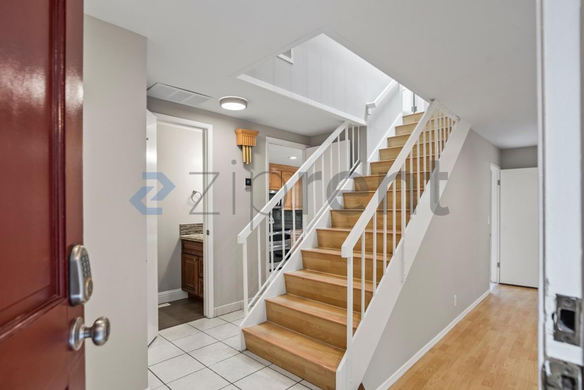 502 Pine Wood Ln - Photo 6 of 28