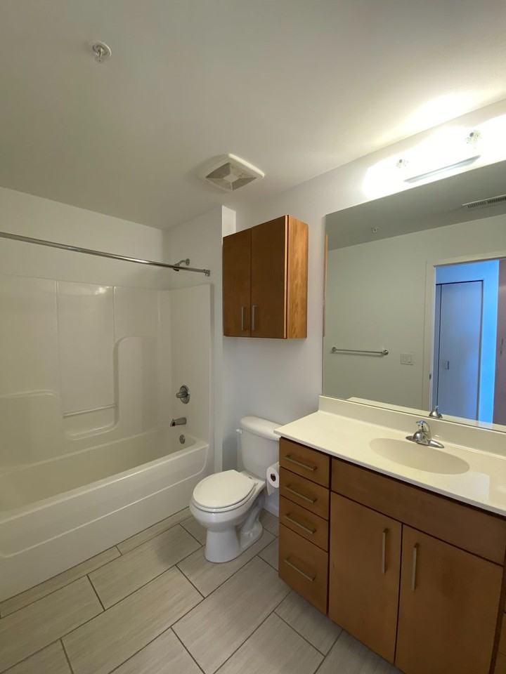 The Highline - Photo 7 of 50