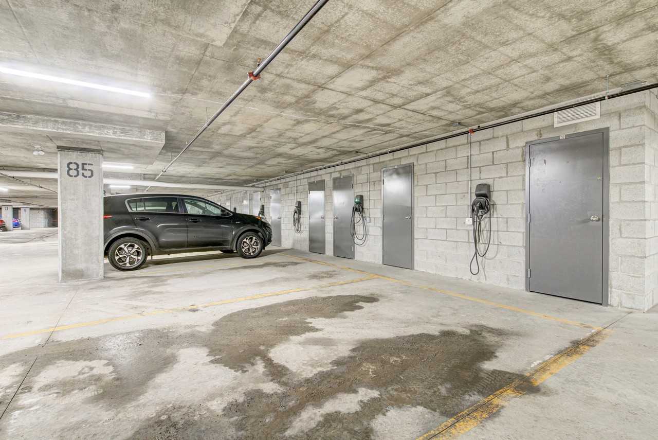 150 Rue de la Maçonnerie #202 - Photo 2 of 19